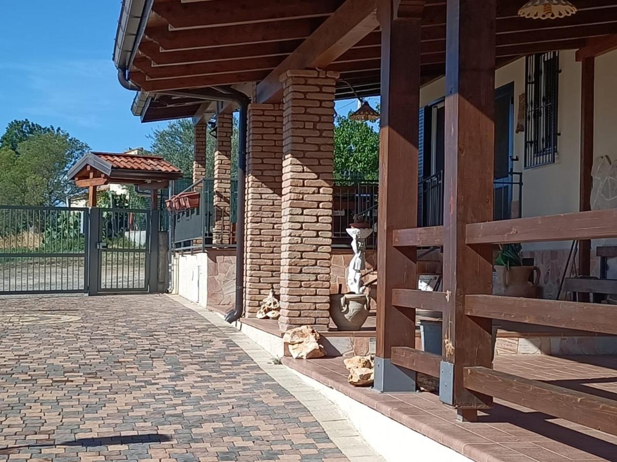 La Taverna Di Angela Amendolara Dış mekan fotoğraf